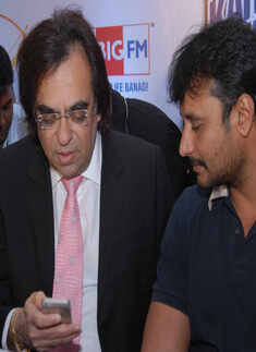 Karnataka Bulldozers press meet