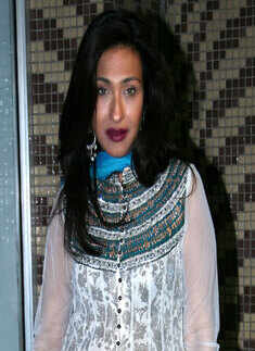 Biye Notout: Screening 