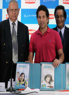 Sachin unveils GM Pens' Writewiz