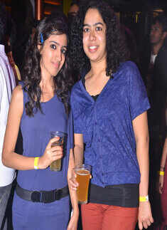 Raghu Dixit gets Bangalore grooving at Vapour