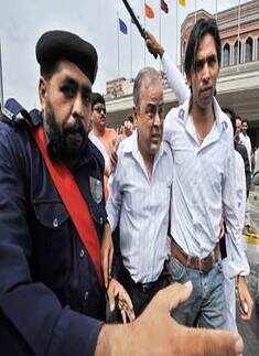 Mohammad Asif back home