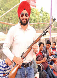 Rifle shooting competition