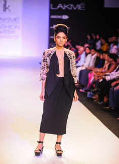 LFW '14: Shikha and Vinita