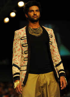 LFW '14: Sengar