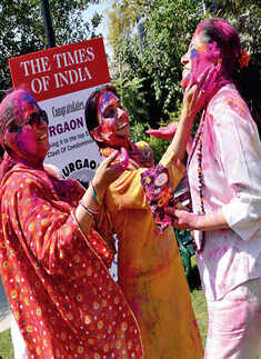 Gurgaon condominiums Holi party