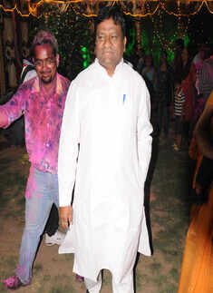 Dr Avinash Banait's holi bash