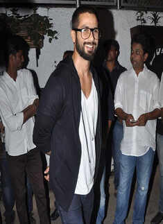 Inam: Spl. Screening