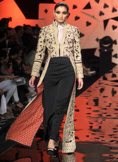 WIFW '14 Day 4 Pankaj & Nidhi