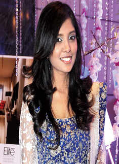 Sonam Kapoor comes to the city