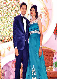 Double wedding in the city