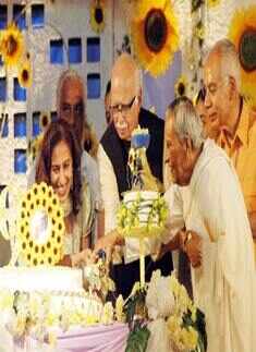 Vaswani 90th b'day