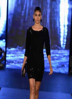 Celebs walk for Van Heusen