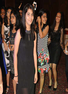 Modern School students' do