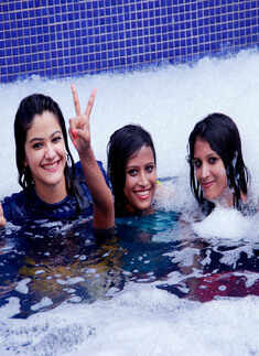 Pool party at the Park