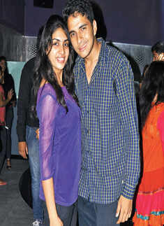 Party Mania in Indore