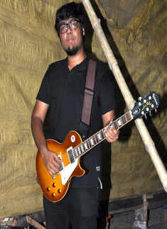 Live In Park Series @ Deshapriya Park