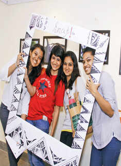 Hindu College photography festival