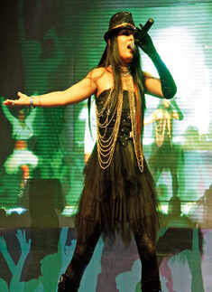 Neeraj, Abhinanda perfom in the city