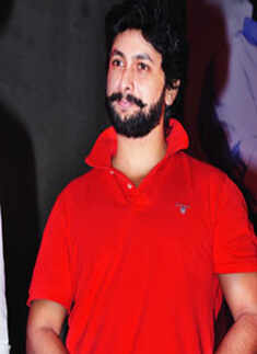 Maanikya's pre-release party