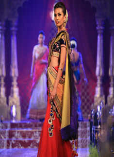 Prachi, Bidita walk the ramp