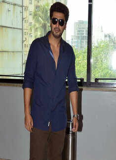 2 States: Spl. Screening