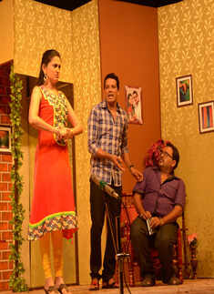 Anup and Smita perform at Nagpur