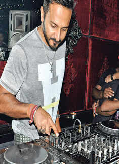 Nikhil Chinapa in Raipur