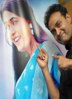 Smt Jayalalitha: Press meet