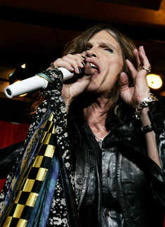 29 Coolest grandparents in showbiz!