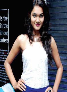 Fashion show after-party @ Lalit Ashok