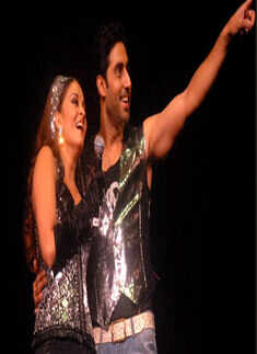 'The Unforgettable Tour' 