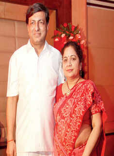 Sunil and Neeta's wedding anniversary