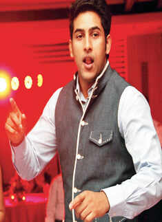 Sunil and Neeta's wedding anniversary