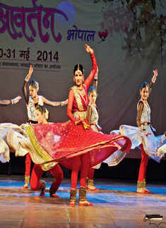 Cultural fest - Aavartan at Ravindra Bhavan