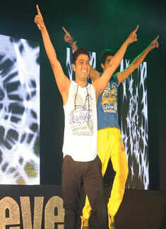 Dance show at Deshpande Hall in Nagpur