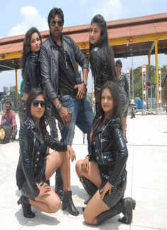 Song sequence for Bahadur