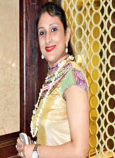 Doctors&rsquo; day out in Hawaiian style