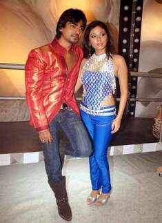 Khallballi: On the sets