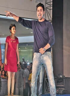 Party shoes song launch