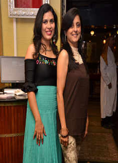 Roopa and Veena host Arabian night-themed party