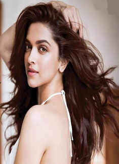 Famous South Indian actresses in B'wood