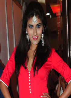 Natasha sizzles the ramp