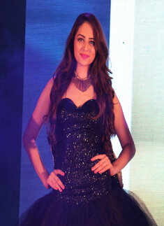 Zoya Afroz at fashion show