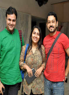 Play: 30 Days in September