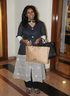 Bonding over fashion