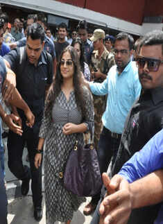 Vidya Balan at Parul Institute
