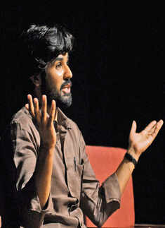 Udhwast Dharamshala: A play