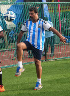 Football match between politicians and celebs