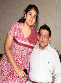 Bunch at Lalit Ashok