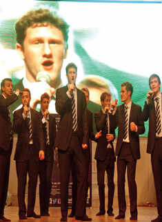 Beat the blues: Capella style